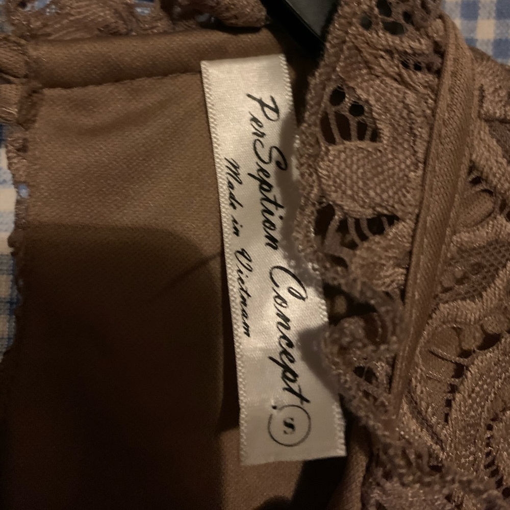 PerSeption Brown Lace Top Small NWT - Picture 7 of 12